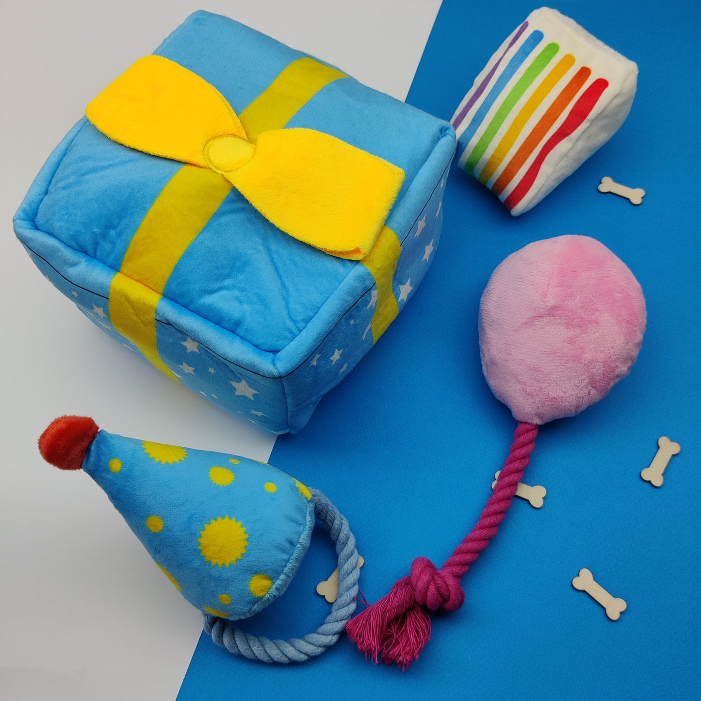 PawStory Snuffles - Festive Party Box