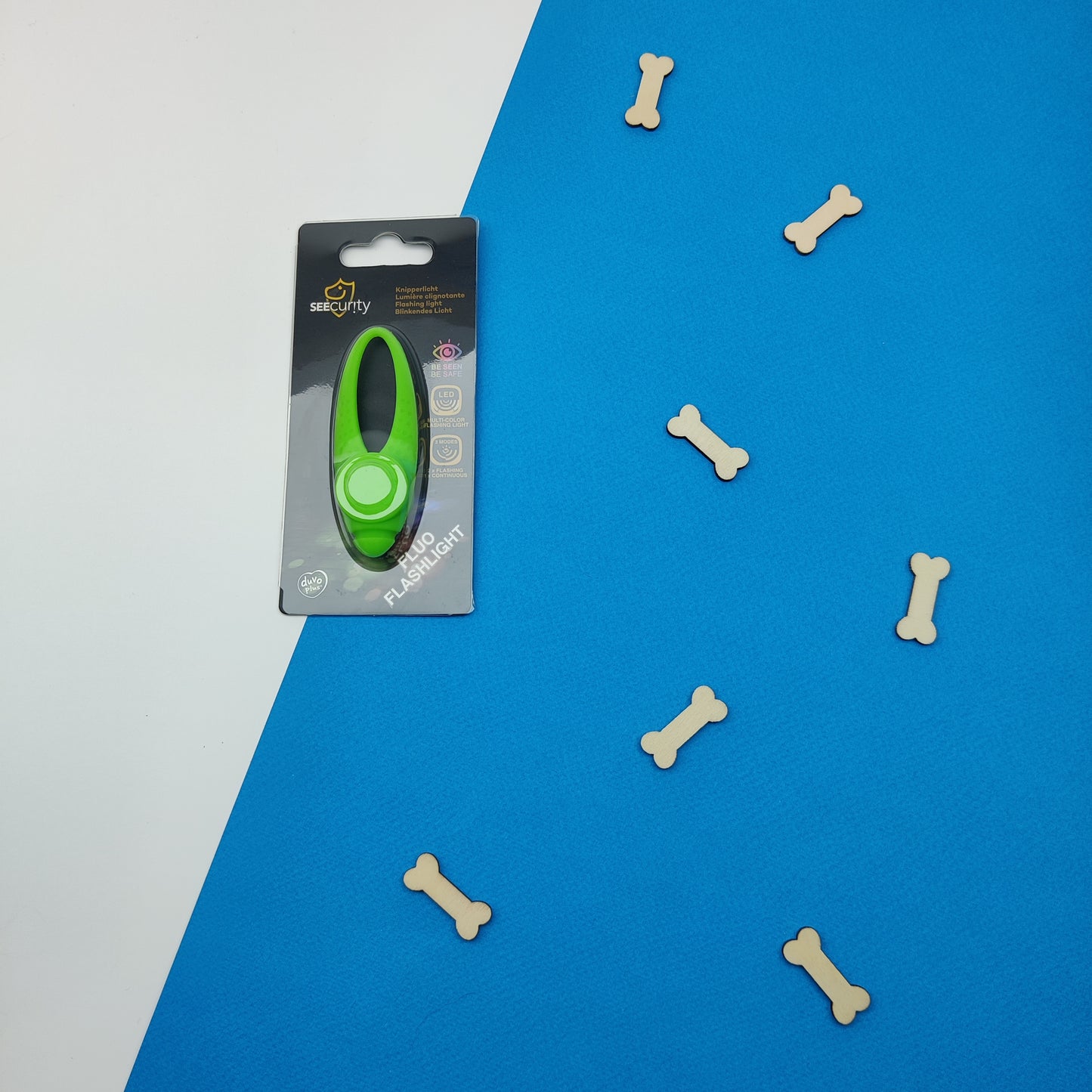 Fluo Flashlight